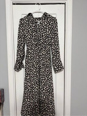 H&M Black Long Sleeve Midi Dress with Cream Daisy Print